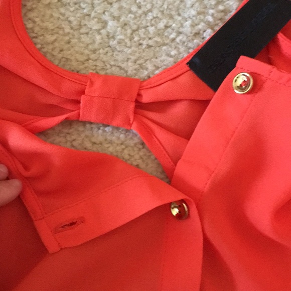 **2/$15 Sleeveless blouse button up cutout back** - Picture 4 of 5